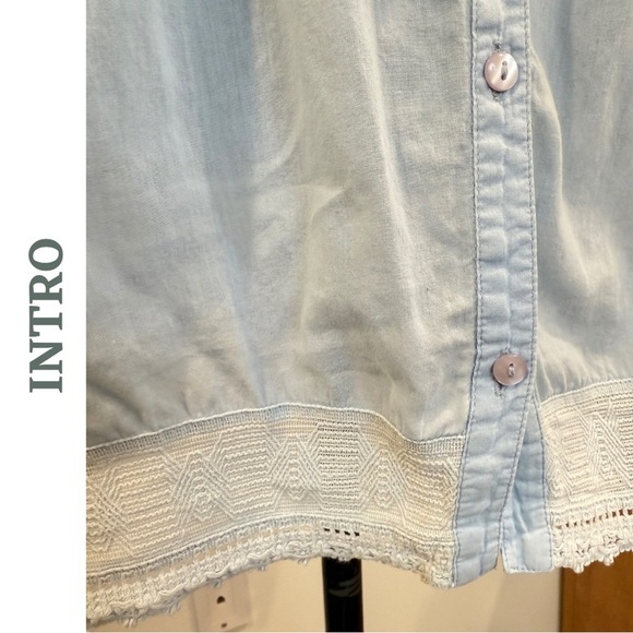 🛍️3/$40 Boho Intro Casual Elegance Button Down Top | Blu Pintuck Blouse | Medium - Picture 6 of 8